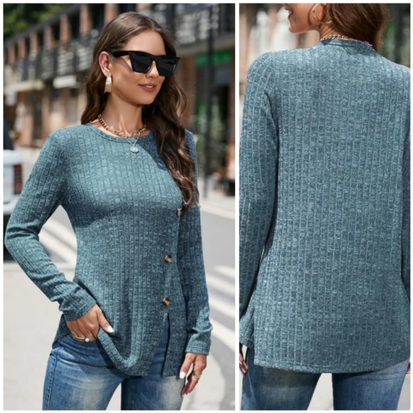 NWT Blue Ribbed Light Tunic Sweater Crew Neck Long Sleeve Asymmetrical Button M - Picture 2 of 8